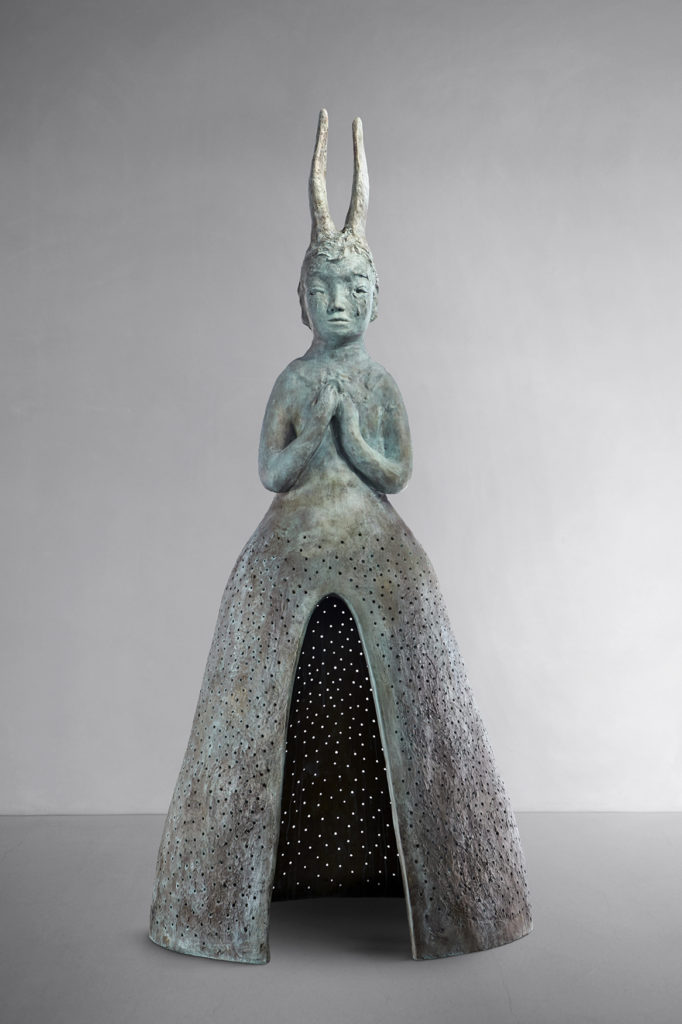 Leiko Ikemura, Usagi Kannon, 2012/19. © Leiko Ikemura and VG Bild-Kunst 2021. Photo: Andreas Lange A sculpture by artist Leiko Ikemura depicting a hybrid between a female buddha and a rabbit