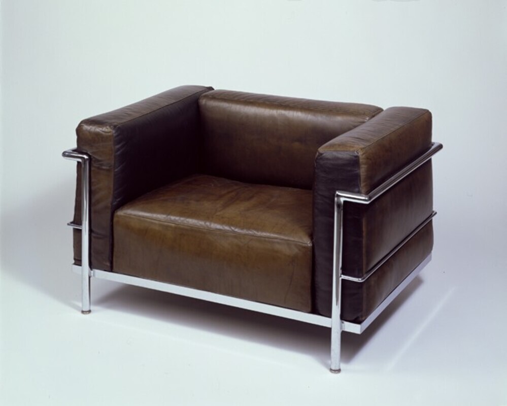 31172 - Grand Confort Armchair - Sainsbury Centre